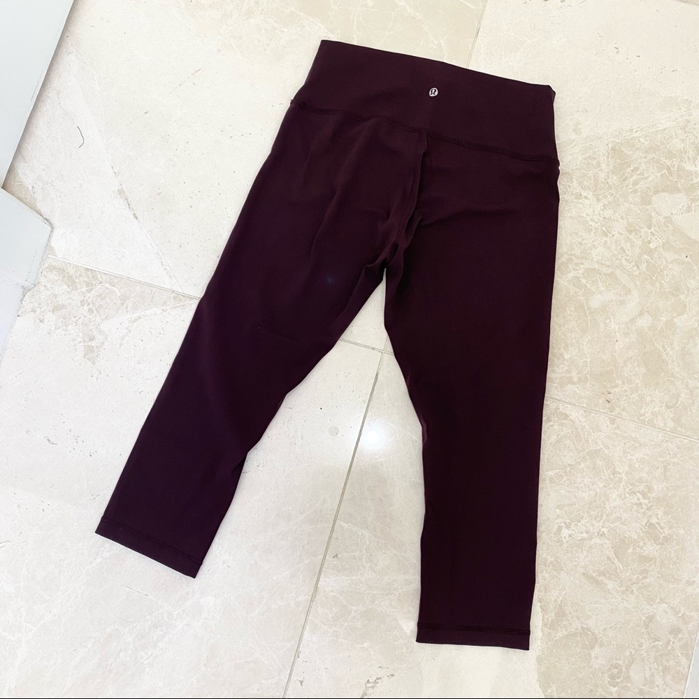 🏋🏼‍♀️Lululemon High Rise Crop Leggings Dark Cherry